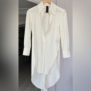 Norma Kamali white long slit shirt. Size S. Very good condition